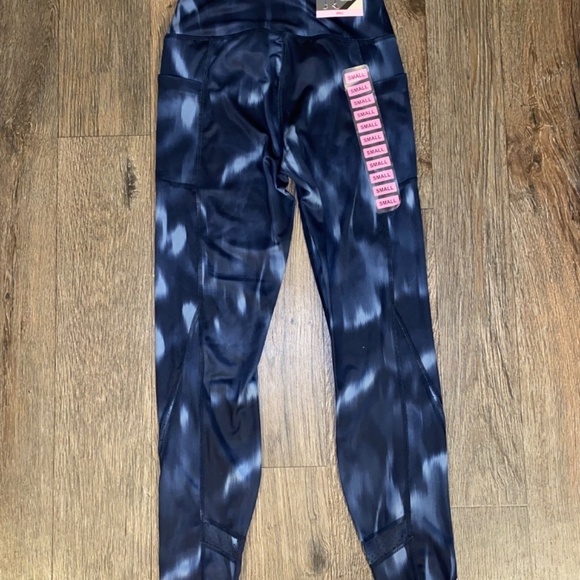 Members Mark 3-piece athletic set NEW please read description - Picture 8 of 11